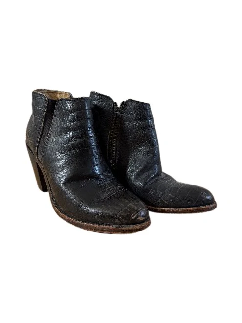 Black Croc Heeled Bootie - Pre-Loved