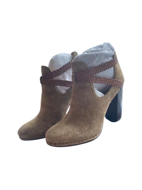 Margaret Braid Shootie 8.5M - Pre-Loved