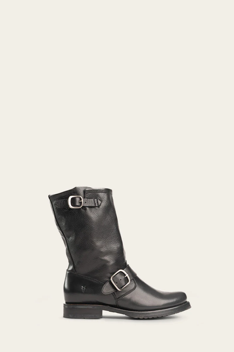 Veronica Short - Frye Found